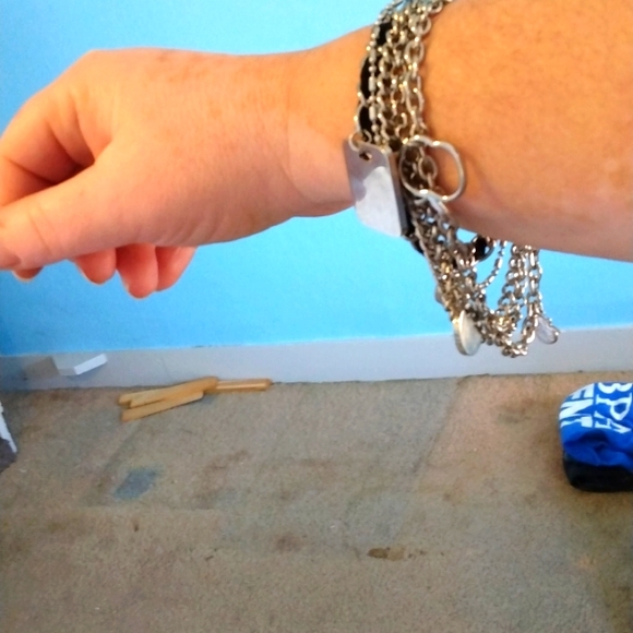 Apple Bottom charm bracelet - Picture 10 of 10